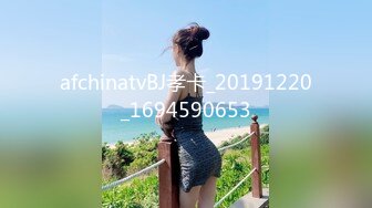 [MP4/ 562M] 泰国约妹3P性感吊带睡衣长相清纯妹子，白皙皮肤骑乘深喉交，扶着小腰后入特写表情