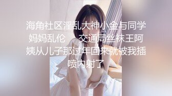 原创，17cm边后入边抽打母狗翘臀