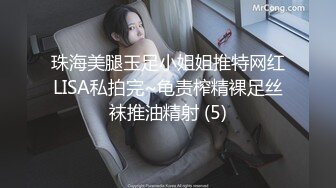 别被愚弄了：奥利维亚没那么无辜。长得可爱，笑起来却有些调皮，关起门来见她就会知道她隐藏的一切。