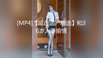 一边干着大奶子少妇的B 一边挤她的奶汁 简直爽爆了