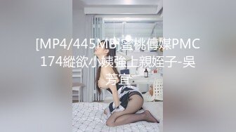 露脸女神究极泄密！推特23万粉无敌巨乳美女【板烧鸭鸭】666高价私拍，奶炮口交啪啪有钱人玩物 (9)