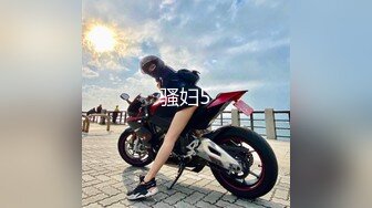 裸舞女神 动感超燃热舞~抖奶电臀激情四射 【清虞-清野】 性感衣服双乳狂跳【126v】 (85)